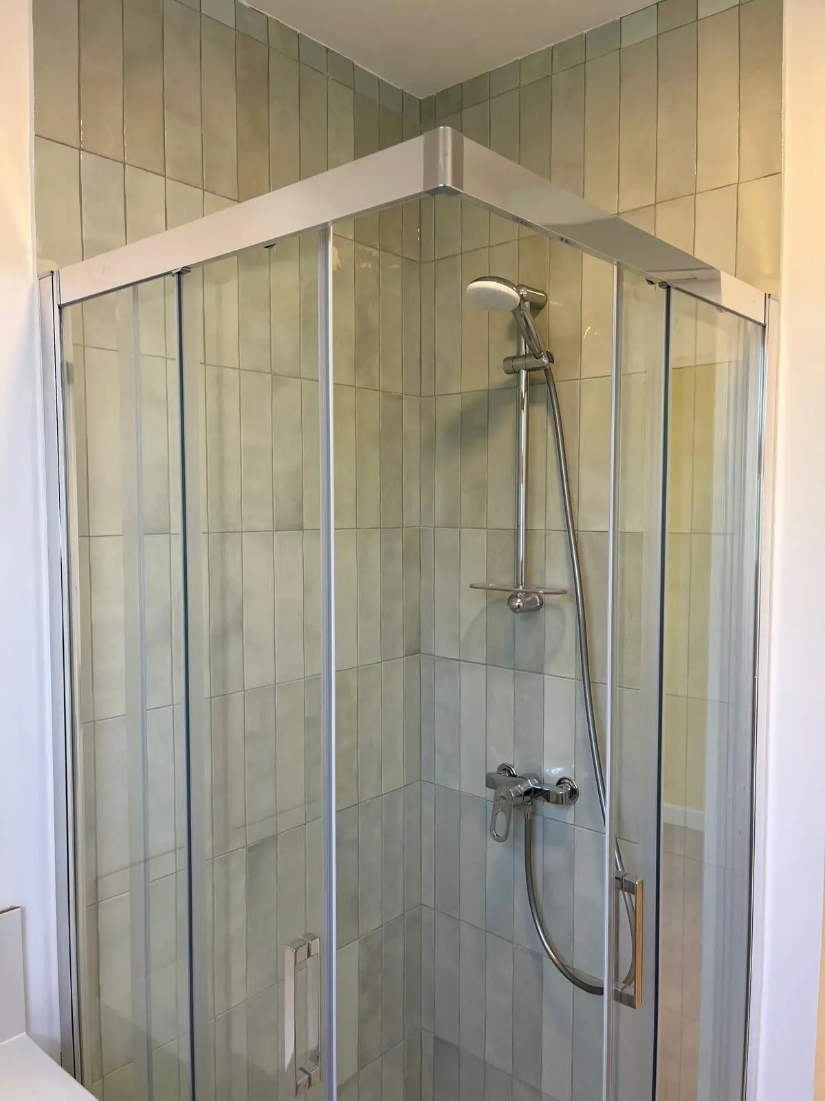 Douche moderne élégante